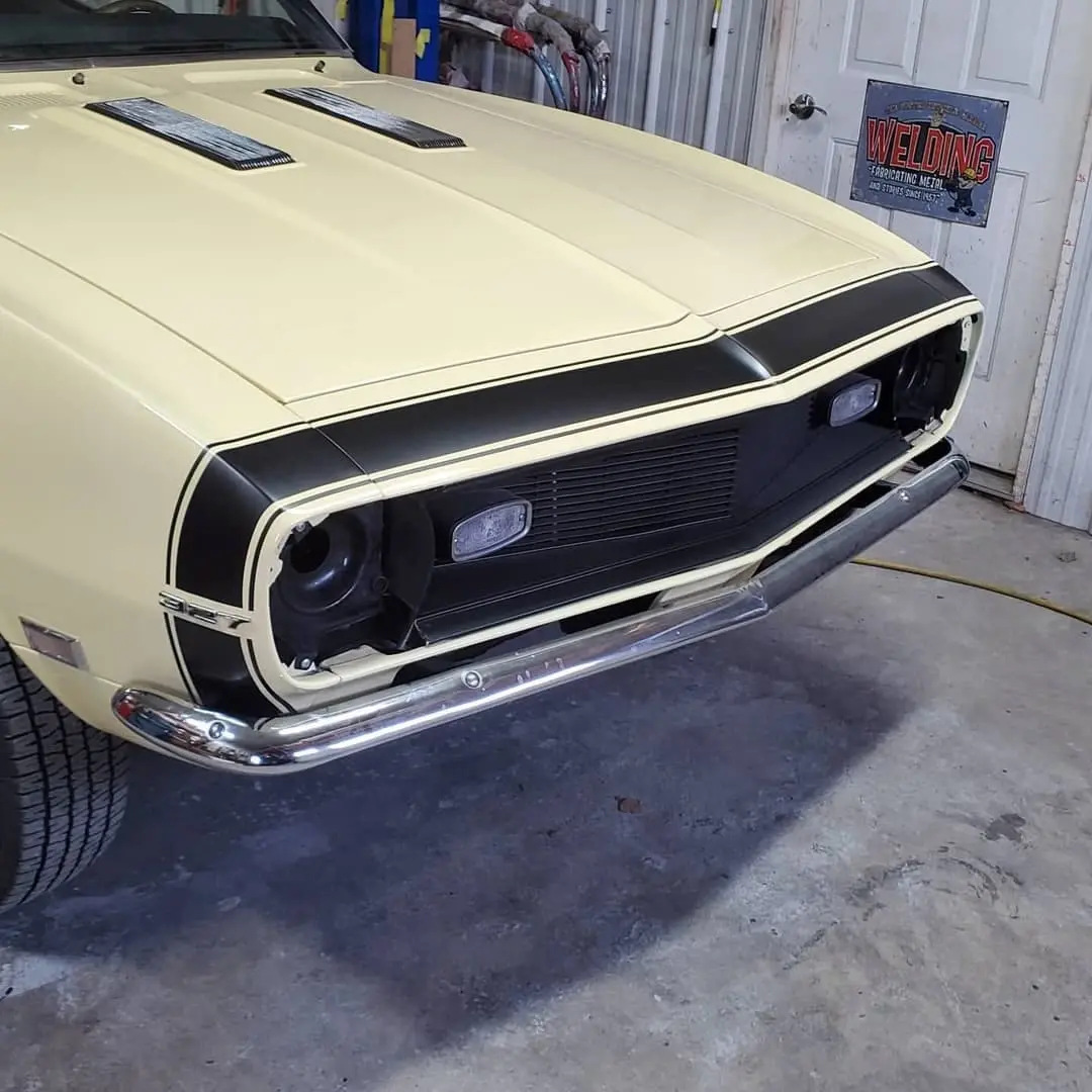 Classic Camaro in two-tone
