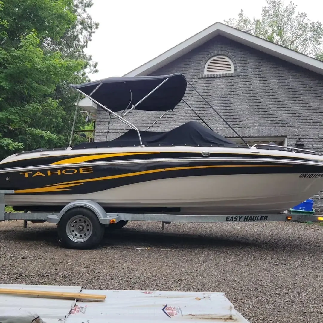Bowrider boat with new graphics