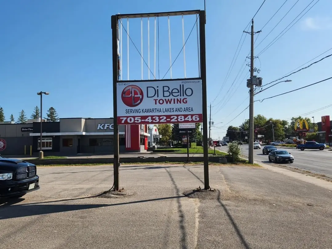 Di Bello Towing road sign