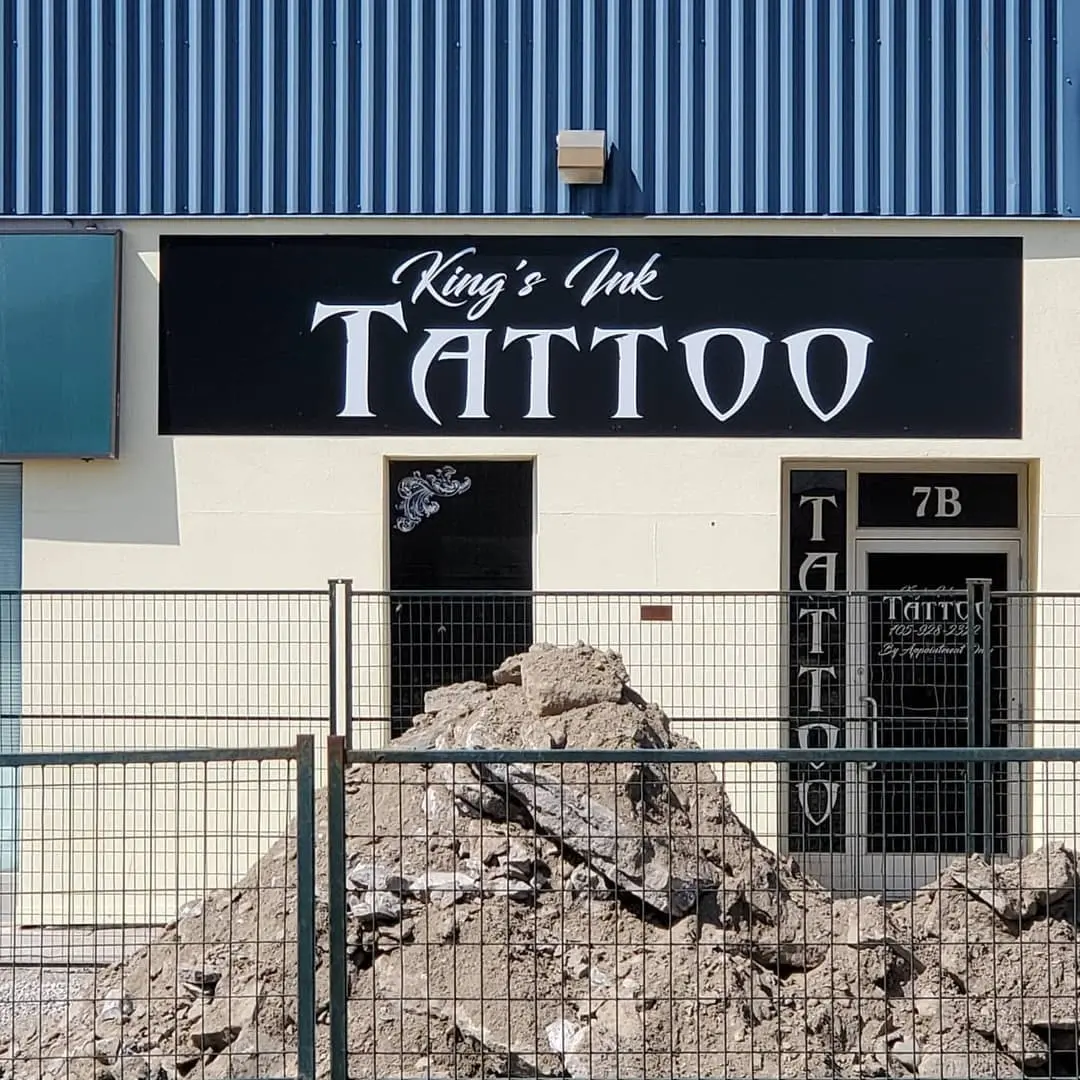 King's Ink Tattoo storefront sign